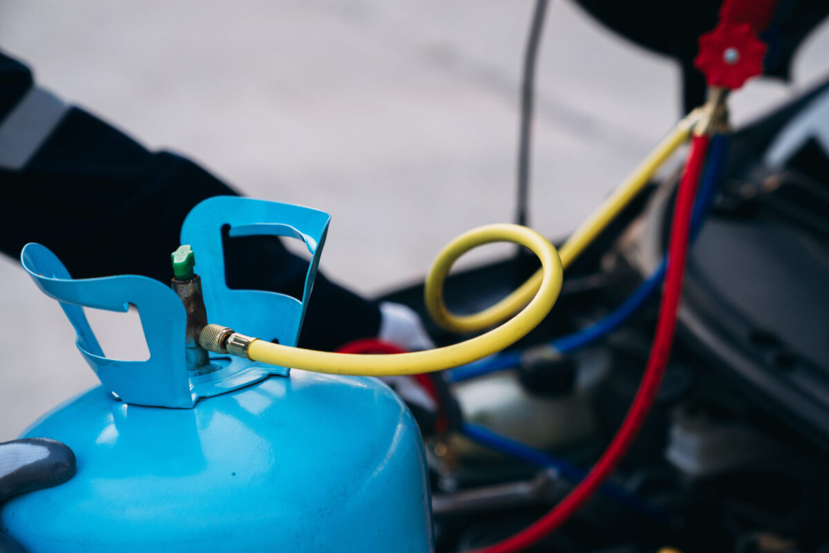 ac refrigerant unit