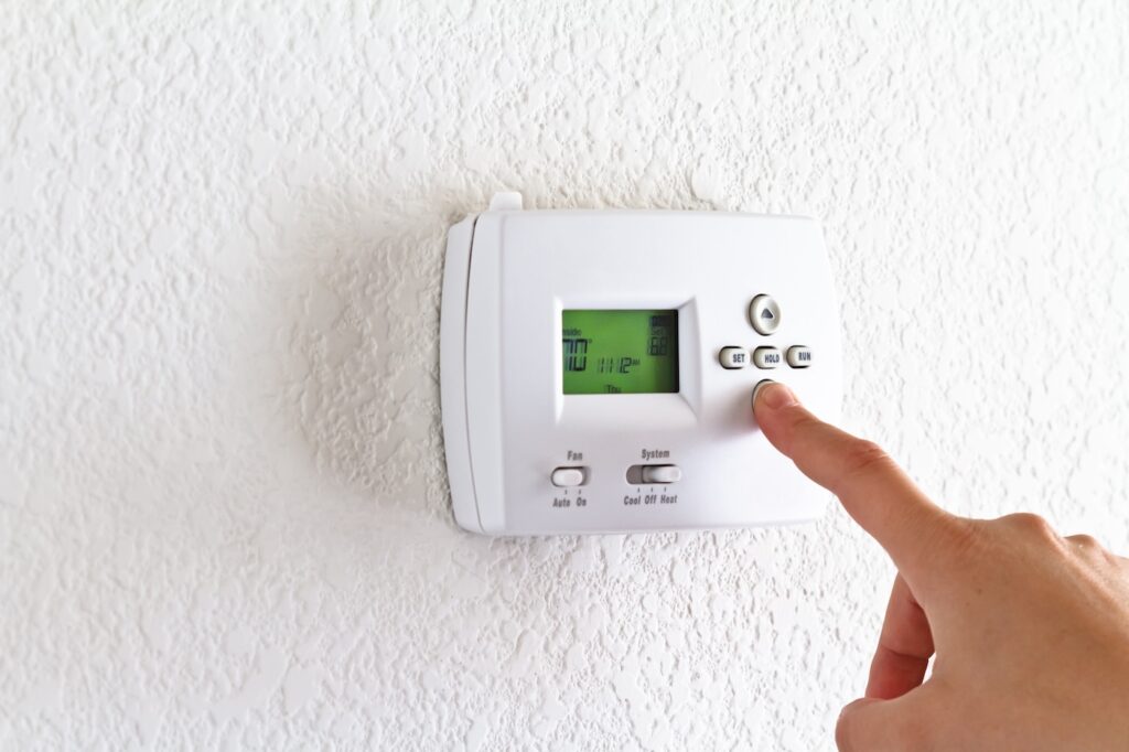 thermostat settings for winter