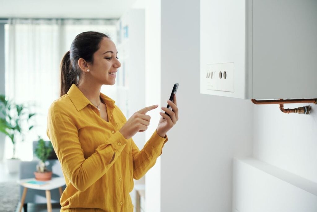 furnace repair wildwood fl woman speaking on the phone